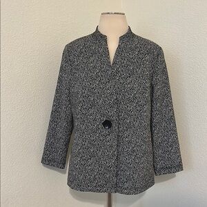 Kasper Black and White Jacket Size 8